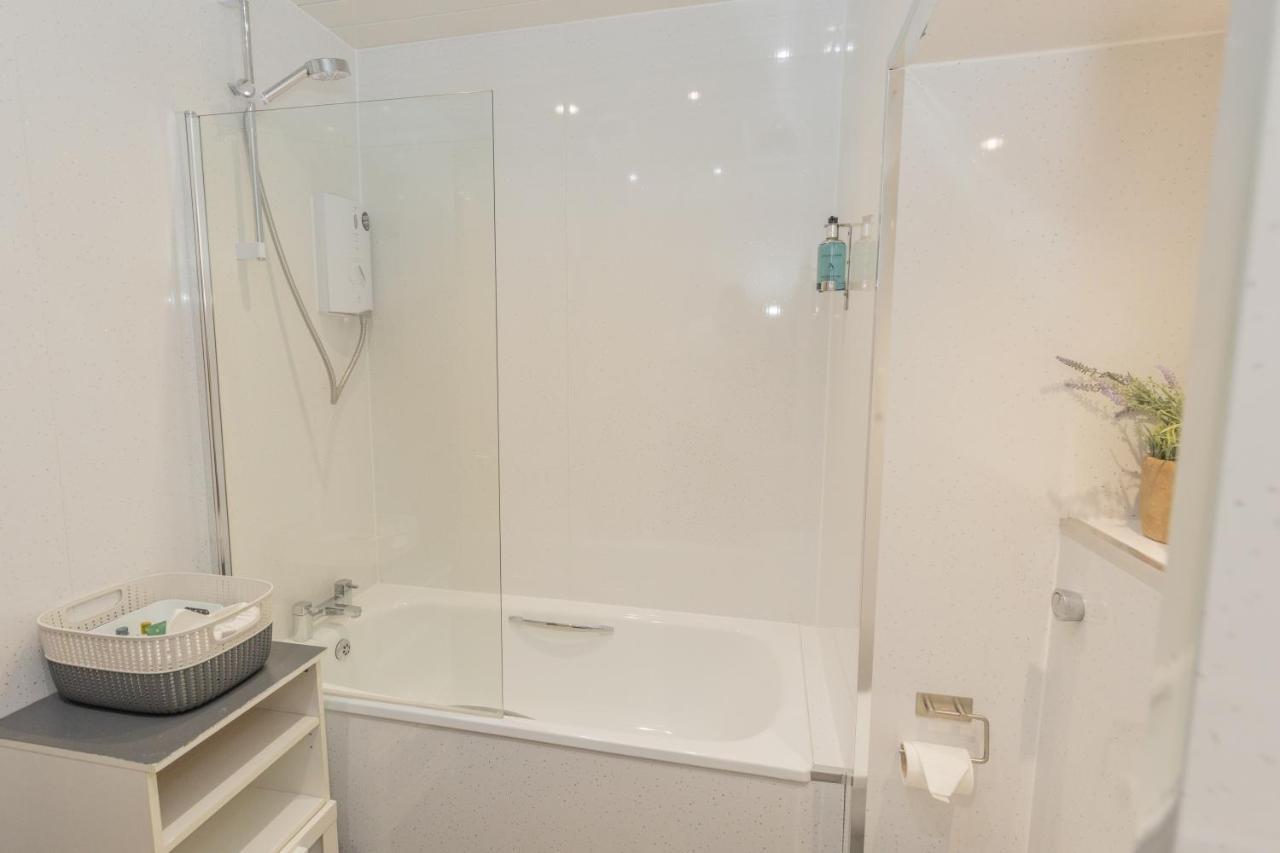 New 3-Bedroom Apartment Close To City Centre Edinburgh Ngoại thất bức ảnh